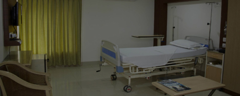 Delhi Hospital & Temple Nursing Home 